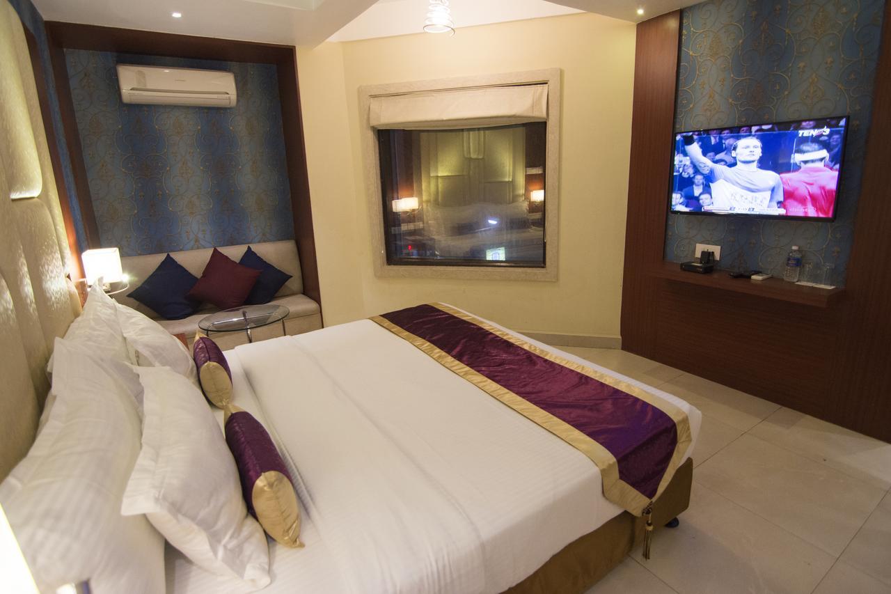 Aura Hotel Kalkuta Zewnętrze zdjęcie